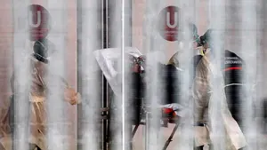 Las UCI de Navarra no aceptan a pacientes infectados con coronavirus si son mayores de 79 años