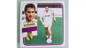 La verdadera historia del famoso cromo de Bustingorri con la camiseta del Madrid
