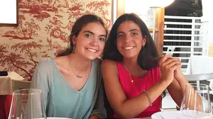 Dos hermanas crean un reto solidario para ayudar a personas sin recursos en Navarra frente al coronavirus