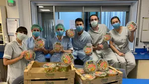 Las donaciones de una empresa navarra a hospitales, bancos de alimentos, residencias y transportistas