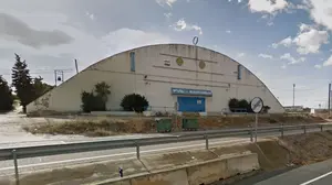 Catorce personas estarán confinadas durante un mes en un club de alterne cercano a Navarra