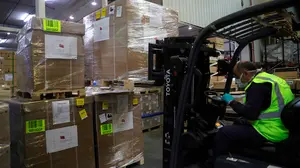 ¡Bienvenidos sean! Llegan a Navarra los respiradores retenidos en Turquía desde hace semanas