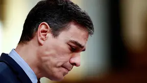 Sánchez traslada su "cariño" a las familias de los turistas navarros y vascos fallecidos en Suiza 