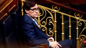 El ministro Illa avisa a los ciudadanos de que no se pueden relajar medidas: "Hay que esforzarse m&aacute;s"