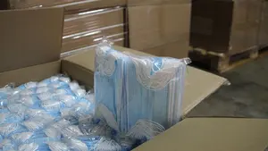 Navarra recibe 146.000 mascarillas para personas que se desplacen desde el martes por motivos laborales