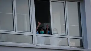 Navarra reconoce la labor del personal sanitario y sociosanitario en la crisis del coronavirus