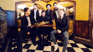 La banda pamplonesa Black Friday: "Parecerá que todo ha cambiado, pero las calles serán iguales"