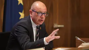 Gimeno defiende que la convocatoria de plazas de profesores técnicos de FP busca "estabilizar las plantillas"