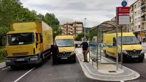 Correos traslada más de 30.000 kilos de comida desde Pamplona a diferentes localidades de Navarra