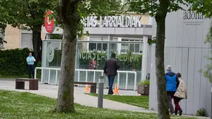 Dos nuevos fallecidos en Navarra, que se mantiene cerca de los 300 nuevos contagios diarios