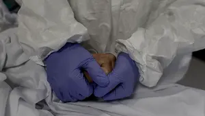 Sin ellos, "el mundo se para": se unen 81 ayuntamientos navarros en una campaña a favor de los cuidados