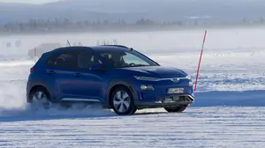 El Hyundai Kona Eléctrico es uno de los más destacados en condiciones climáticas muy adversas