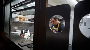 Ayerdi confirma que Salud trabaja ya en la 'desescalada' de la hostelería Navarra para reabrir los negocios