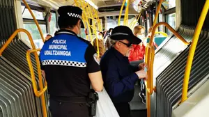 La policía lanza una campaña en villavesas para pedir colaboración cuando ocurren delitos