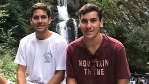 Un estudiante de la UNAV diseña mamparas para evitar el contagio de coronavirus en espacios abiertos