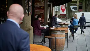 La hostelería navarra pide que la distancia de seguridad sea la que marque el aforo de sus locales en la fase 2