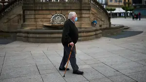 Pamplona contacta durante el confinamiento con m&aacute;s de 2.800 personas mayores que viven solas