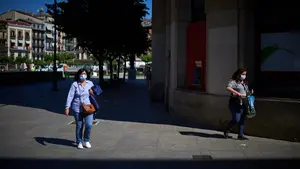 El Ayuntamiento estudia un proyecto para vetar el acceso de vehículos a varias calles de Pamplona