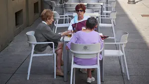 Los hosteleros de Pamplona no tendrán que pagar por sus terrazas: suspenden las tasas hasta 2021