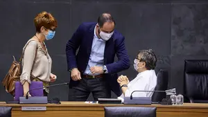 Los socios de Chivite no quieren que se castigue a los creadores de la pancarta sanferminera que homenajea a un etarra