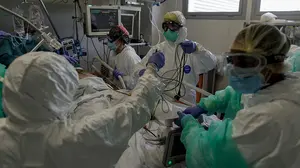 Directos a la UCI: Salud informa de tres ingresos hospitalarios de no vacunados en Navarra