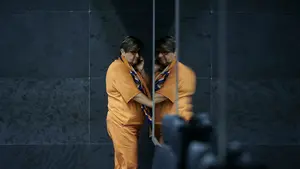 El Parlamento de Navarra no logra unanimidad para rechazar el polémico chat de militares