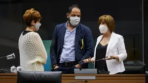 Navarra, sin dinero suficiente para reactivarse: parlamentarios forales alertan de la falta de fondos