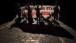 Los presos de ETA critican el "afán de perseguir delaciones y condenas"