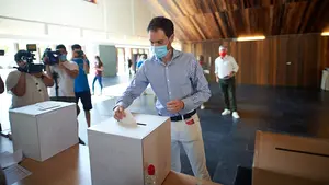 Sayas asegura que UPN ha estado &uacute;ltimamente "m&aacute;s dirigido en una sede central que a pie de calle"