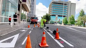 Pamplona destinará casi 5 millones de euros a la conservación del pavimento de sus calles y espacios públicos