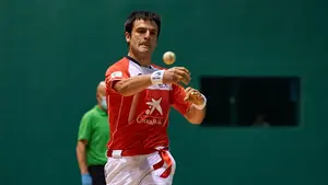 Elezkano y el navarro Mariezkurrena dan la sorpresa y jugarán la final del Masters Caixabank