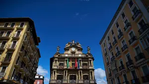 Entregan 6 millones a los ayuntamientos de Navarra para pagar las retribuciones de los cargos electos