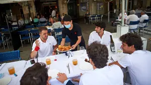 La pequeña hostelería navarra denuncia que este verano hay "mas restricciones"