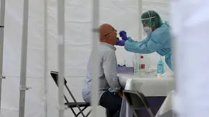 Hallado el cuerpo sin vida de un hombre que estaba confinado por coronavirus y que podía ser el paciente 0 de un foco