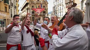 Cuando la fiesta reina en los corazones: la tarde más extraña de un 6 de julio en Pamplona