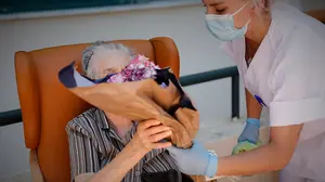 Un sindicato abertzale exige al Gobierno foral "mejorar la atención asistencial" de una residencia de Pamplona