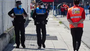 La lucha para evitar rebrotes en Pamplona: 12 botellones, 16 fiestas en pisos y 6 bares denunciados