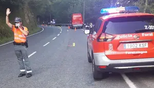 Muere un motorista tras caer por un barranco mientras circulaba por los alrededores de Valcarlos