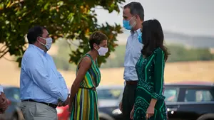 Calurosa bienvenida a los Reyes en Navarra para visitar Aspace y una empresa tecnológica