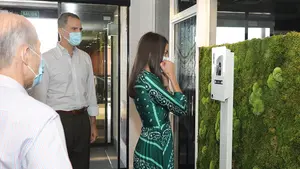 Das-Nano, la revolucionaria empresa navarra que 'se ha quedado con la cara' de los Reyes durante su visita