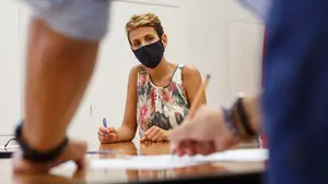 Chivite dice que el inicio de curso se desarrolla con "normalidad de la nueva normalidad"