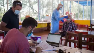 Navarra comienza a realizar PCR a los temporeros que vengan a trabajar desde otras comunidades o países