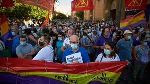 Concentración en Pamplona en protesta por la actuación del rey emérito y para reclamar el fin de la monarquía