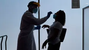 Las malas conductas de la población no cesan en plena ola de rebrotes de coronavirus en España