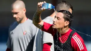 Osasuna se ejercita en una doble sesi&oacute;n de trabajo y suspende el primer amistoso previsto en Tajonar