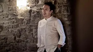 David Yárnoz consigue su tercera estrella Michelin al llevar su cocina de "raíces navarras" hasta Taiwán