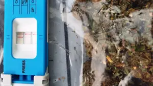 Denunciado en Tudela por conducir drogado con un menor sin sistema de retención en el coche