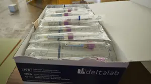 Empresas e instituciones navarras compran más de 10.000 test rápidos a través de la Cámara de Comercio 