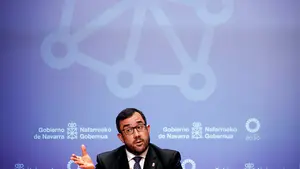 Remírez mantiene que el Gobierno rechaza el Ospa Eguna, pero sus socios se niegan repudiar el hostigamiento