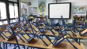 El brote de un colegio cercano a la muga con Navarra aisla a prácticamente todos sus alumnos